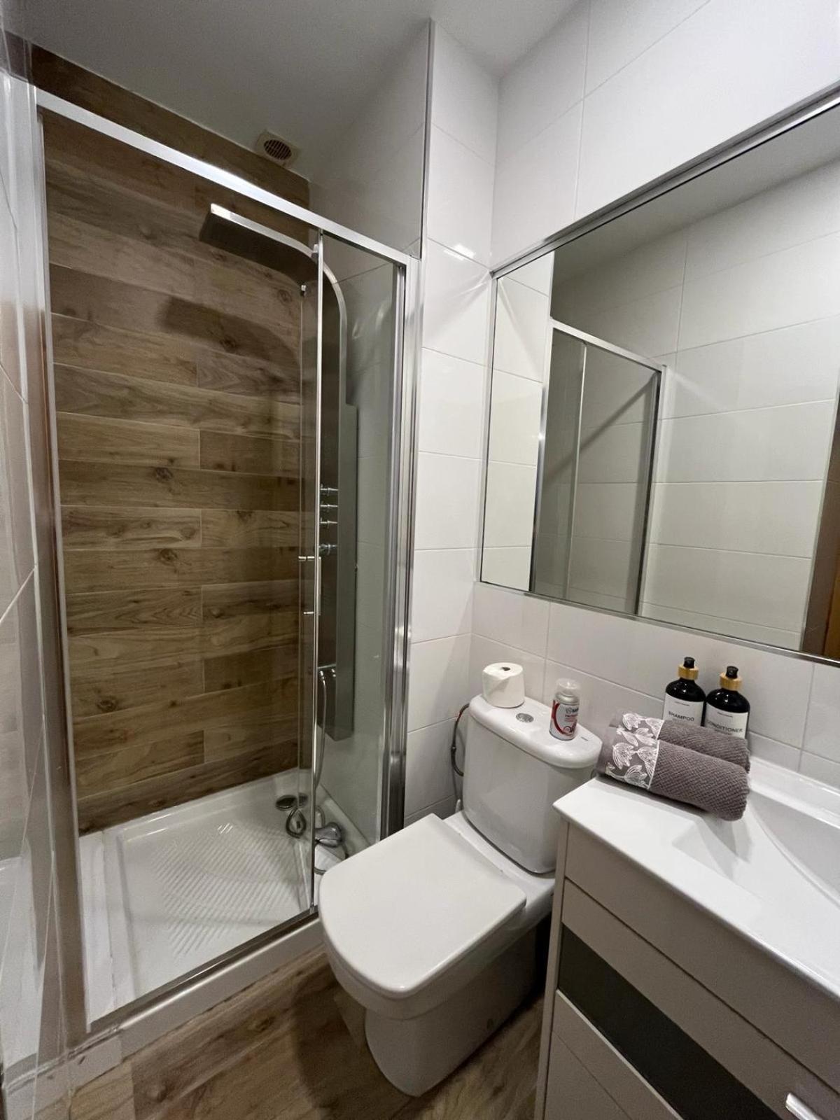 Home Suites Center กรานาดา ภายนอก รูปภาพ
